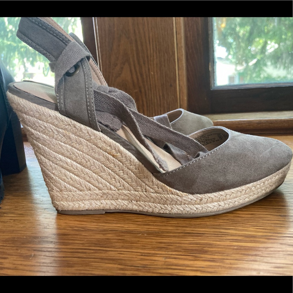 Brash Ballerina Wrap Espidrille Wedge